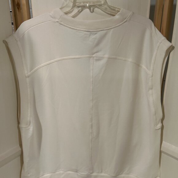ATHLETA Retroterry Sz XL Cream / Ivory V-Neck Athleisure Top - Picture 7 of 8